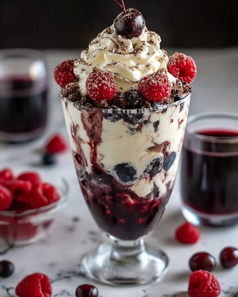 Black Forest Trifle Recipe: Easy, Elegant & Decadent Recipe